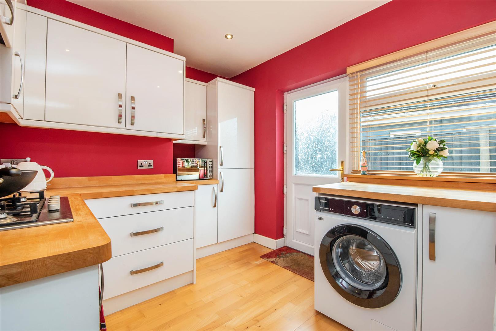 2 bed property in Cockersand Avenue, Preston